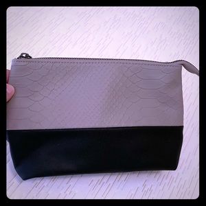 Mossimo Make-up bag—NWOT!